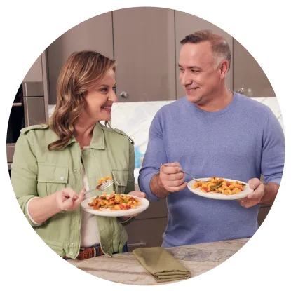 couple eating nutrisystem